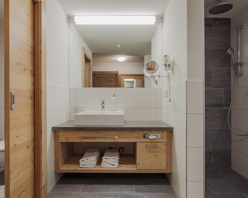 Doppelzimmer Abendlicht